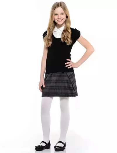 Pametno (55 fotografij): šolska uniforma in oblačila, obleka in jopič za dekleta, plašč in bluze, pregledi 3760_46
