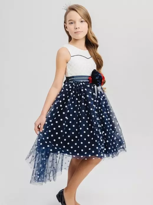Φόρεμα για κορίτσια Baby Steen (50 φωτογραφίες): Μοντέλα με ακρωτήριο, παλτό και άλλα παιδικά ρούχα 3766_23