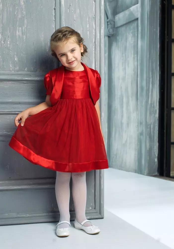Šaty pre dievčatá Baby Steen (50 fotografií): modely s mys, kabát a iné detské oblečenie 3766_46
