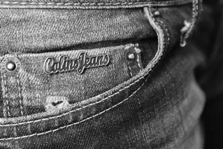 Colin (71 foto's): jeans en broekie, baadjie, t-hemp en hemp, en klere se ander vroue 3769_9