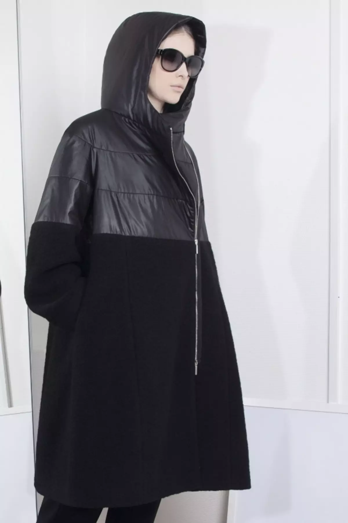 Combined Coat (45 Photos): Women's Models of 2 Fabrics and With A Cloak 376_20