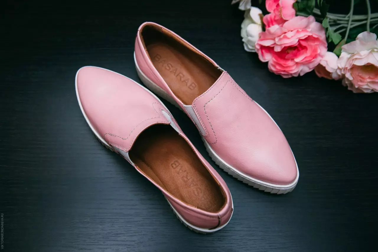 Basarab Shoes (71 mga larawan): Fashionable at naka-istilong mga modelo ng sapatos, mga review ng pabrika 3773_19