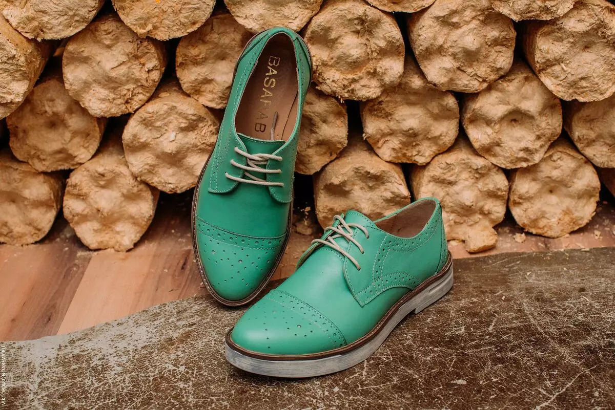 Basarab Shoes (71 mga larawan): Fashionable at naka-istilong mga modelo ng sapatos, mga review ng pabrika 3773_27