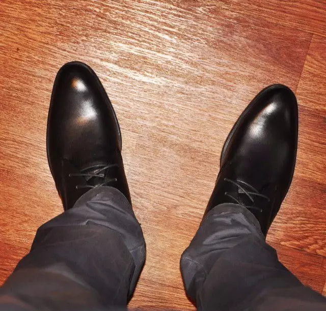 Basarab ဖိနပ် (71 ခု) - Fashionable နှင့် Styleable နှင့် Styleish မော်ဒယ်များ, စက်ရုံပြန်လည်သုံးသပ်ခြင်း 3773_67