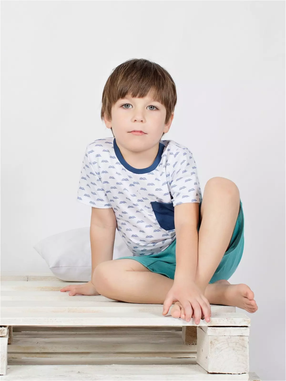Bossa nova (52 photos): vêtements pour enfants pour les nouveau-nés, pyjamas et corps, chapeau et combinaison, qualité de qualité 3775_23
