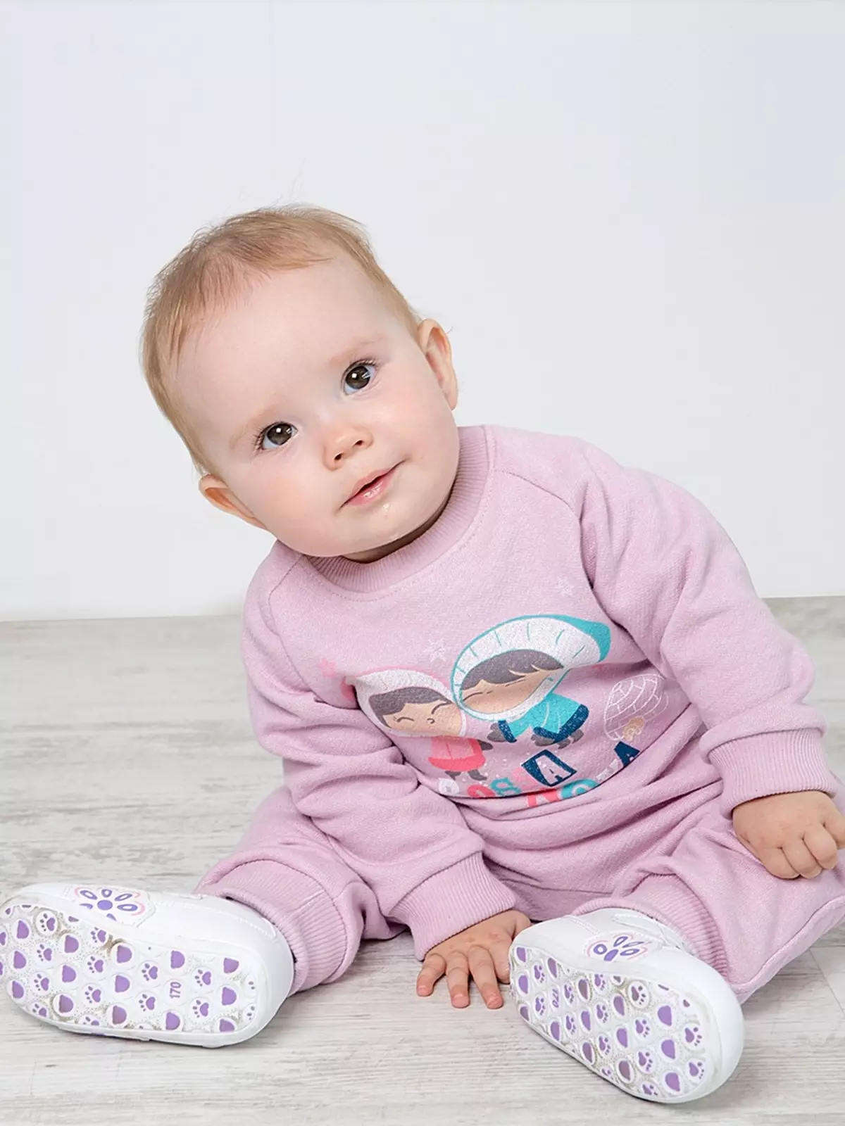 Bossa Nova (52 fotos): Roupa infantil para recién nacidos, pijamas e corpo, sombreiro e mono, calidade sobre a calidade 3775_29