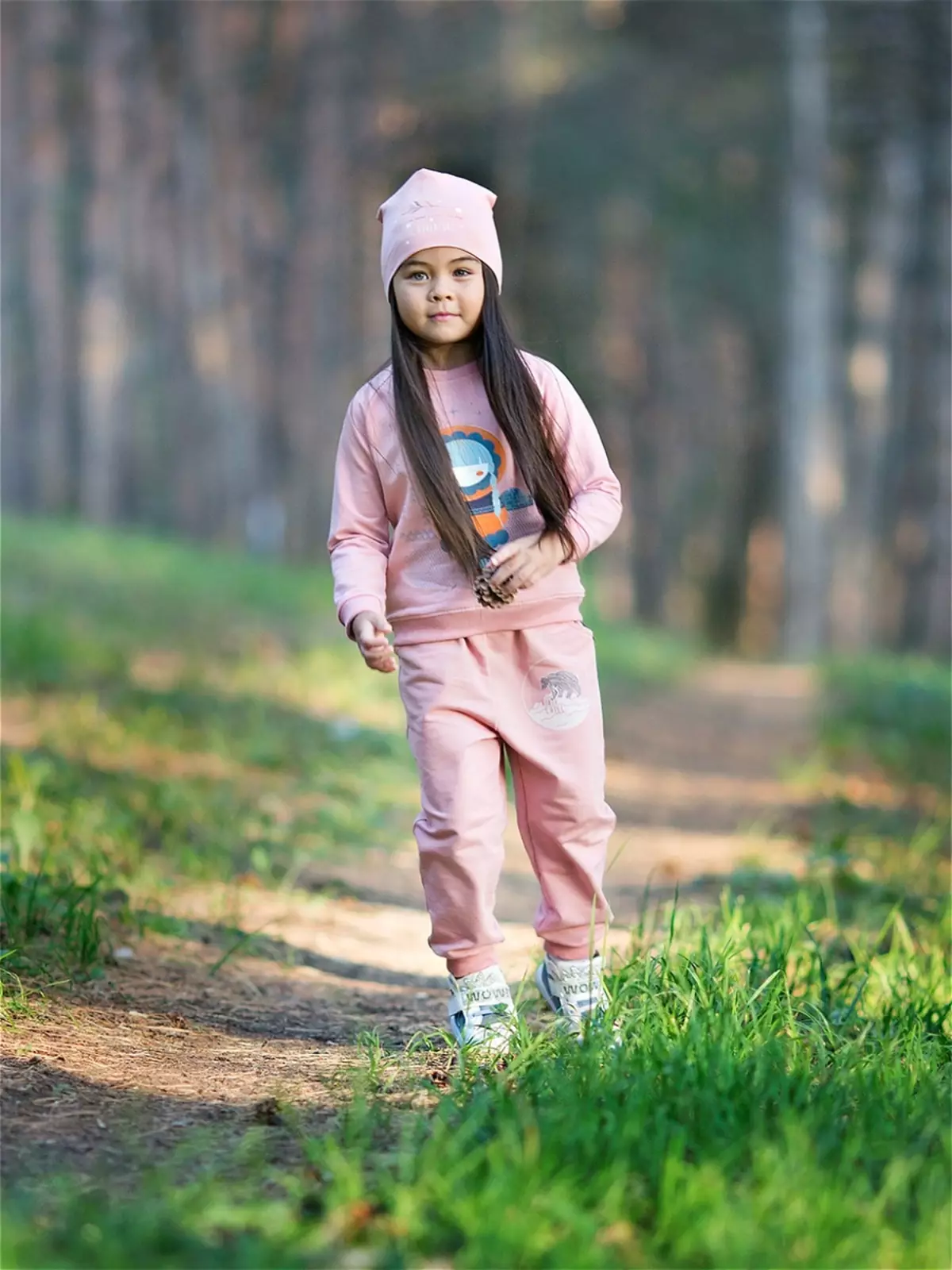 Bossa Nova (52 bilder): Barnkläder för nyfödda, pyjamas och kropp, hatt och jumpsuit, kvalitet om kvalitet 3775_52