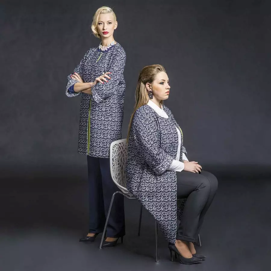 Sinar kabát (43 fotó): Női modellek a sinar-tól 377_22