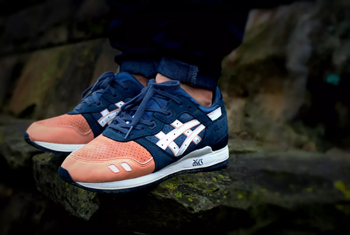 Asics (108 Foto): Sneakers Berjalan dan Bola Voli, Model Wanita Gel Lyte, Gel Kayano, Pulse dan Tiger, serta Sportswear 3784_21