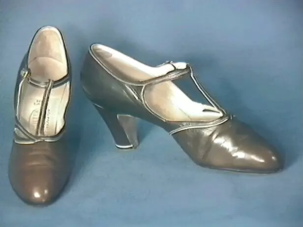 Ionessi (105 ảnh): Các loại giày, đánh giá về giày và giày 3791_14