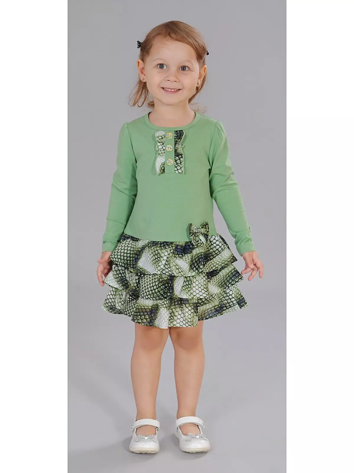 Cutie Susie (52 foto): uniforme scolastica, abiti, costumi e altri indumenti per bambini per ragazze 7 anni, recensioni di prodotti 3792_25