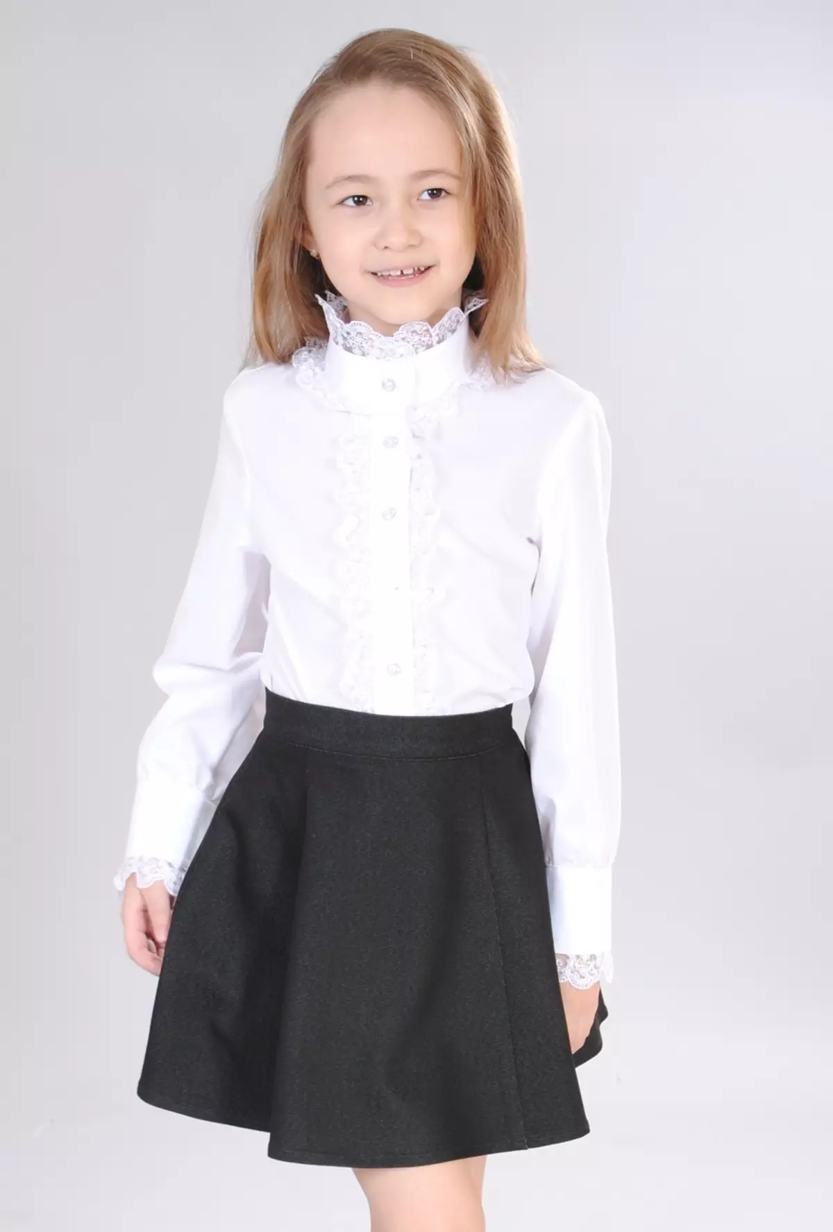 Cutie Susie (52 photos): Uniforme scolaire, Robes, Costumes et autres vêtements pour enfants pour filles 7 ans, Avis de produits 3792_7