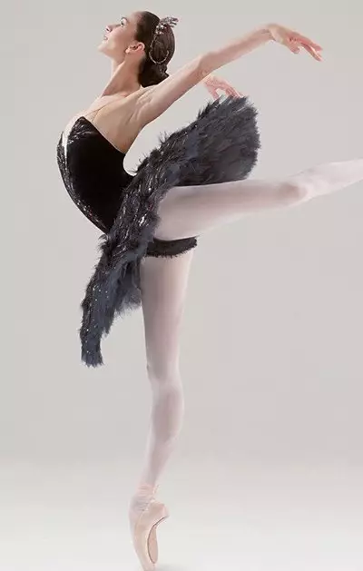 Bloch (59 Fotoen): Ballethangen an Danz Surakers, Poines, Schong an aner Ballet Schong 3796_11