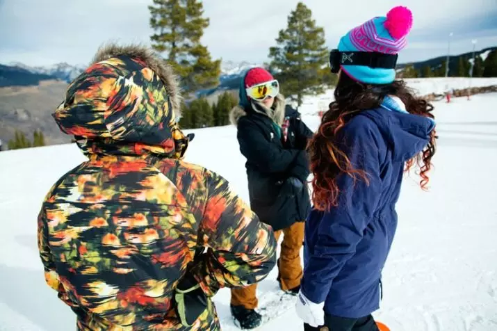 Quần áo Burton (59 ảnh): Trượt tuyết và quần áo trượt tuyết, ba lô, áo khoác và giày nữ 3799_20