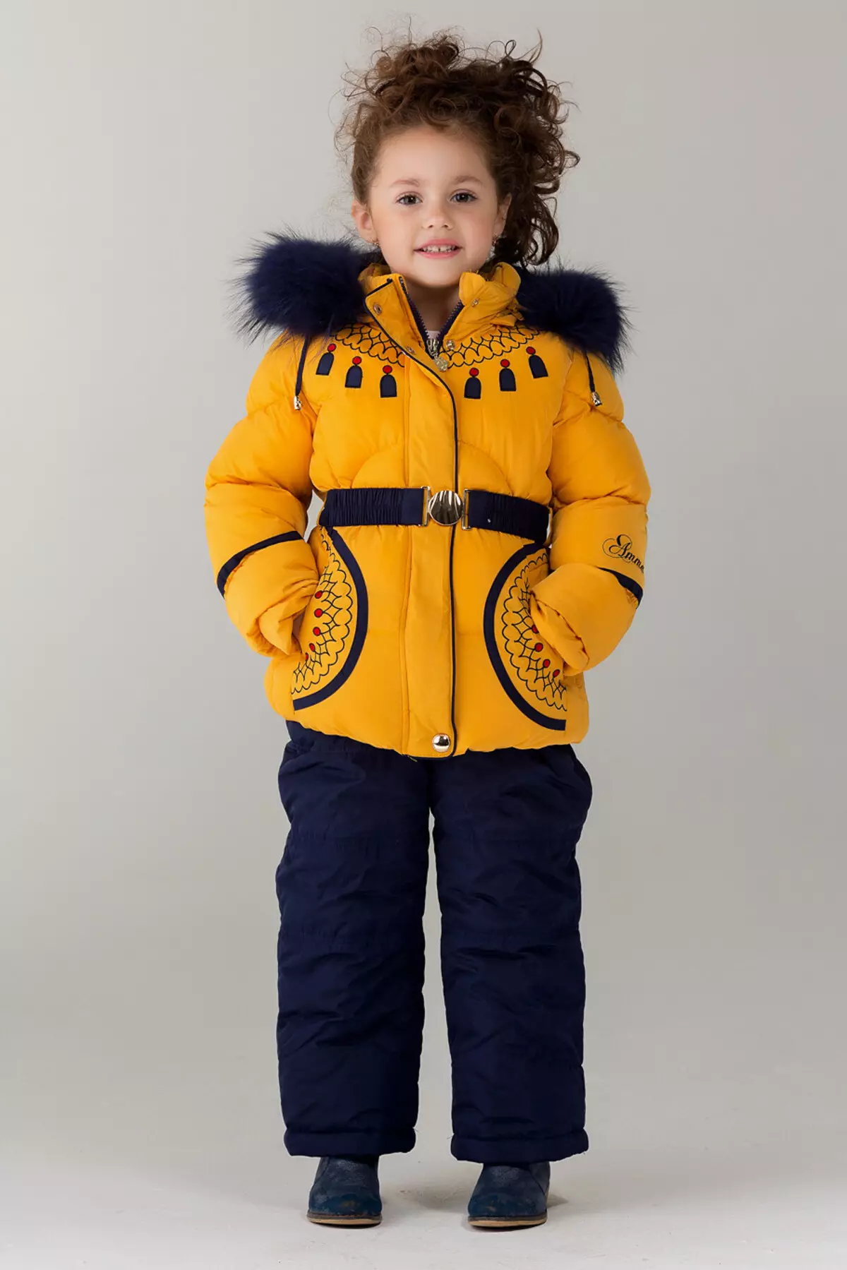 Bilemi (38 장의 사진) : 어린이 의류, 겨울 키트 및 바지, 레인 코트 및 재킷, 브랜드 리뷰 3802_15