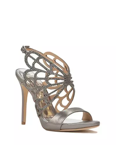 Badgley Mischka (96 photos): wedding shoes and their price, perfume, dresses, shoes and bags, brand history and reviews 3804_50