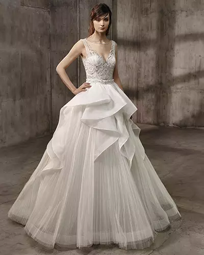 Badgley Mischka (96 լուսանկար). Հարսանեկան կոշիկներ եւ դրանց գինը, օծանելիքը, զգեստները, կոշիկները եւ պայուսակները, ապրանքանիշի պատմությունը եւ ակնարկները 3804_86