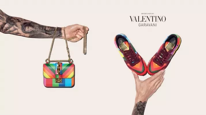Valentino (147 fotografií): Kolekcia Red Valentino, tašky, tenisky a tenisky, topánky a sandále, dámske šaty a parfum, značkové recenzie 3811_147