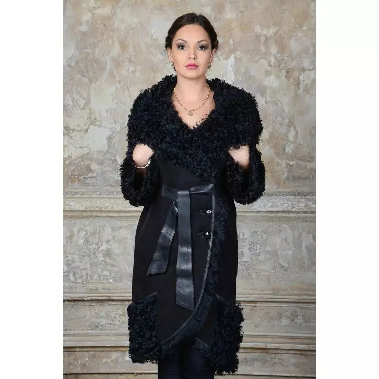 Dişi Sheepskins (173 Fotoğraf): Sezon 2021 Moda Trendleri, Bu Yılın Şık Modelleri, Elena Kürklerinden Koyun Koyunları 381_109