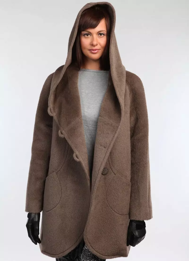 Dişi Sheepskins (173 Fotoğraf): Sezon 2021 Moda Trendleri, Bu Yılın Şık Modelleri, Elena Kürklerinden Koyun Koyunları 381_110