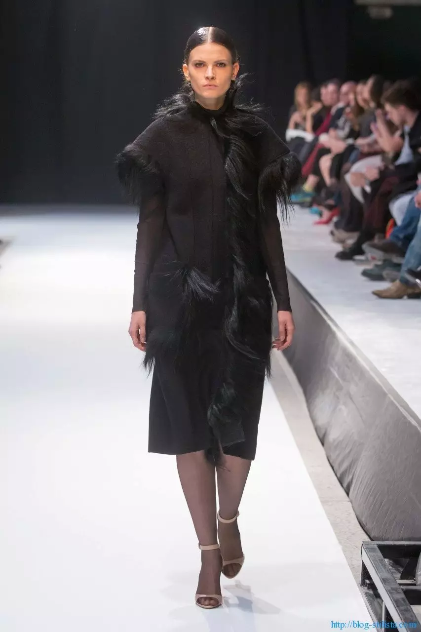 मादी मेंढी (173 फोटो): हंगाम 2021 च्या फॅशन ट्रेंड, या वर्षाचे स्टाइलिश मॉडेल, एलीना फर्सपासून भेडसाचे मॉडेल 381_130