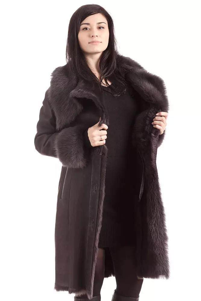 Dişi Sheepskins (173 Fotoğraf): Sezon 2021 Moda Trendleri, Bu Yılın Şık Modelleri, Elena Kürklerinden Koyun Koyunları 381_51