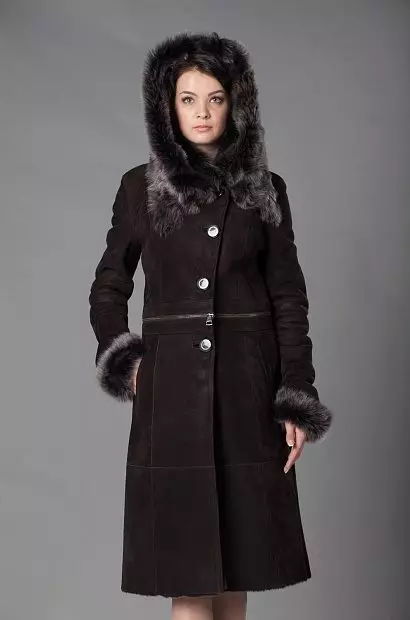 Dişi Sheepskins (173 Fotoğraf): Sezon 2021 Moda Trendleri, Bu Yılın Şık Modelleri, Elena Kürklerinden Koyun Koyunları 381_80