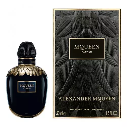Alexander McQueen (113 bilder): Glasögon, kopplingar, sneakers, sneakers och andra skor, parfym, klädsamlingar, produktrecensioner 3833_110