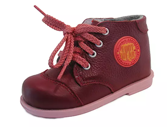 רימאל (68 תמונות): נעלי ילדים לנערות ובנים, רשת מימדית ביקורות backlog 3883_25