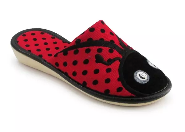 I-Belsta (Izithombe ezingama-31): Izicathulo, Slippers and Shoe Shoe Factory 3890_30