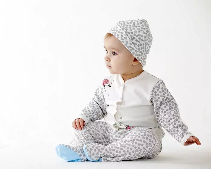 Mamularity (62 foto): Pakaian anak-anak, tubuh dan rompi untuk bayi baru lahir, ulasan tentang hal-hal desainer dari pabrik populer 3900_23