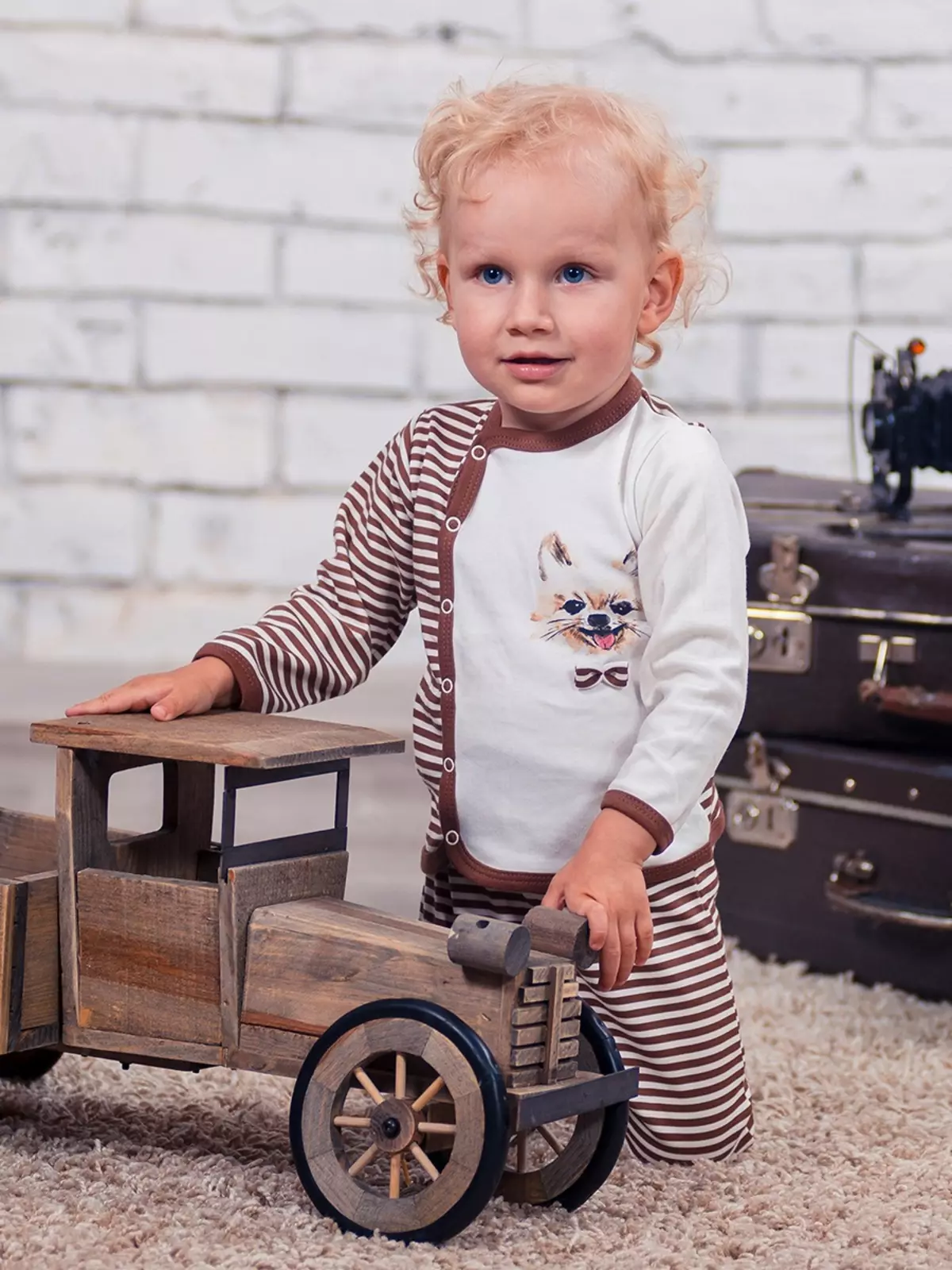 Kot Markot（59張照片）：兒童服裝，運動衫和工作服，Knitwear評論 3904_18