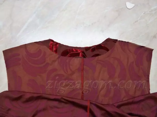 Sumbanan sa mga blouses (75 litrato): kon sa unsang paagi sa pag-dali ug sa madali pagtahi sa ilang kaugalingon nga mga kamot sa ting-init gikan sa chiffon, agalon klase alang sa mga modelo novice walay bukton 3916_63