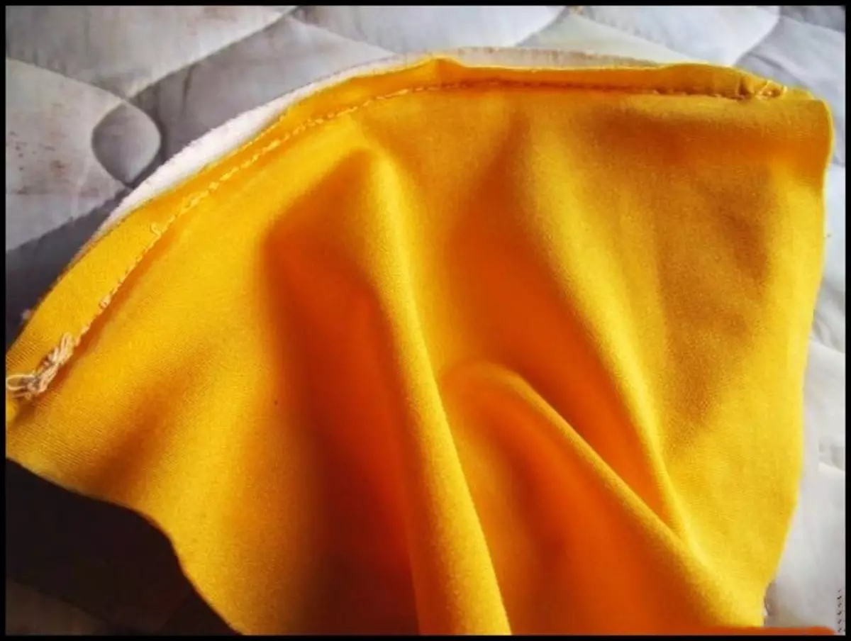 Узорак купаћих костима (80 фотографија): Како шивати властите руке фузија и бикини, од које тканине да урадите, мастер класа на шиваћем опсегу 3920_52