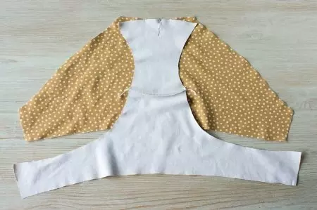 Corak baju renang (80 gambar): Bagaimana untuk menjahit dengan tangan anda sendiri Fusion dan Bikini, dari mana kain untuk melakukan, kelas tuan pada jalur jahit 3920_66