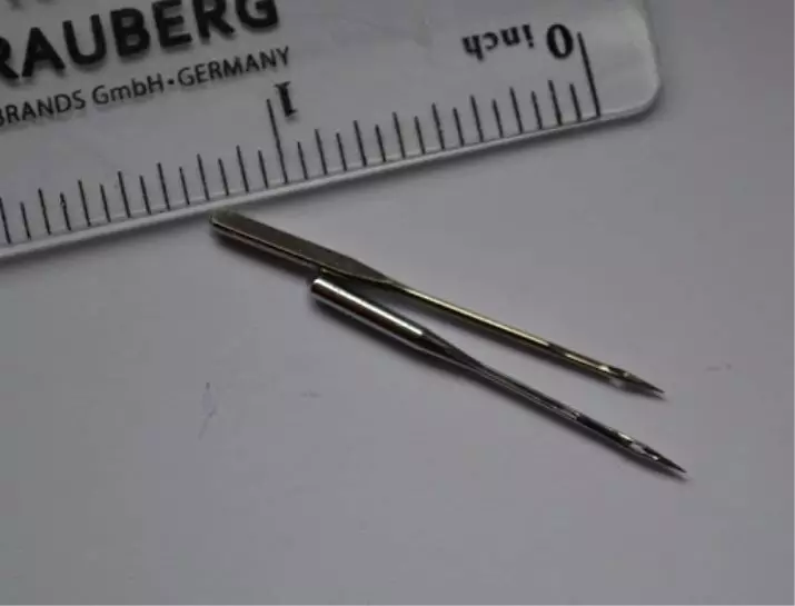 Overlock needles: How to insert a needle plate in Overlock? What needles are suitable and how to replace them? Description and secrets of choice 3933_8