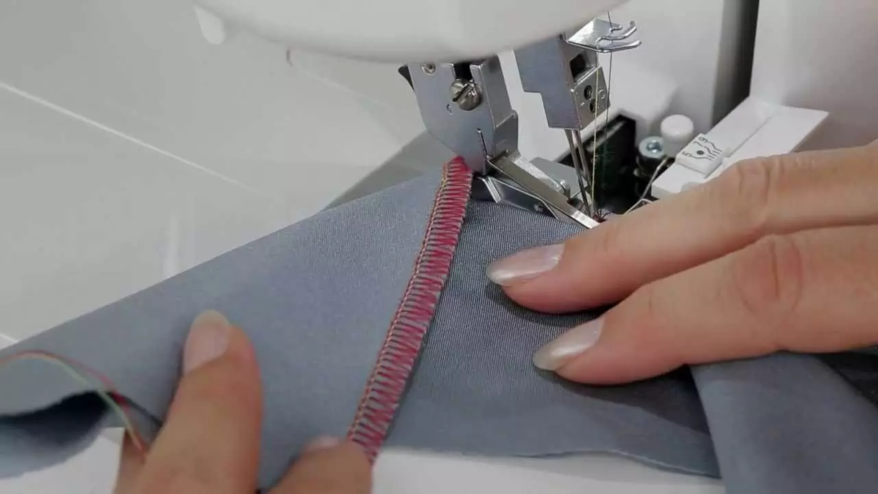 How to set up overlock? Setting on fine fabric and knitwear, for notes and lines 3939_14