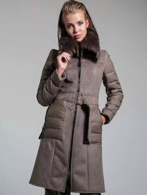 ایتالیایی پوشش (45 عکس): مدل های زمستانی زنان شیک، مارک ها، کارنلی، اندازه بزرگ 394_28