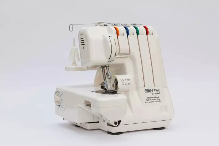 Macchine per cucire Minerva e Overlock: Decorexpert, M32G e modelli con azionamento del piedino. Produttore Paese e recensioni Recensioni 3953_19