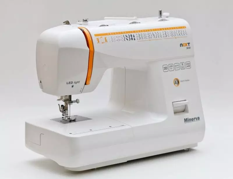 Macchine per cucire Minerva e Overlock: Decorexpert, M32G e modelli con azionamento del piedino. Produttore Paese e recensioni Recensioni 3953_7