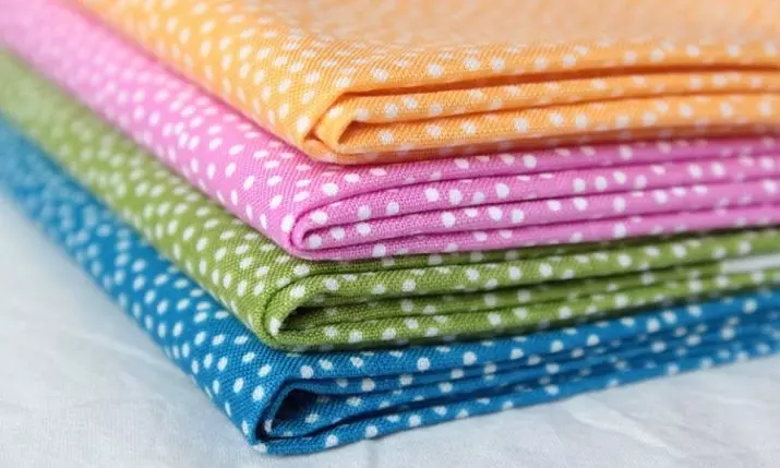 Bawełna (45 zdjęć): Właściwości gęstej tkaniny bawełnianej, cienkie polskie 100% bawełny, typy materiałów i jego różnice od lnu. Co jeśli bawełna siedzi po praniu? 3975_36