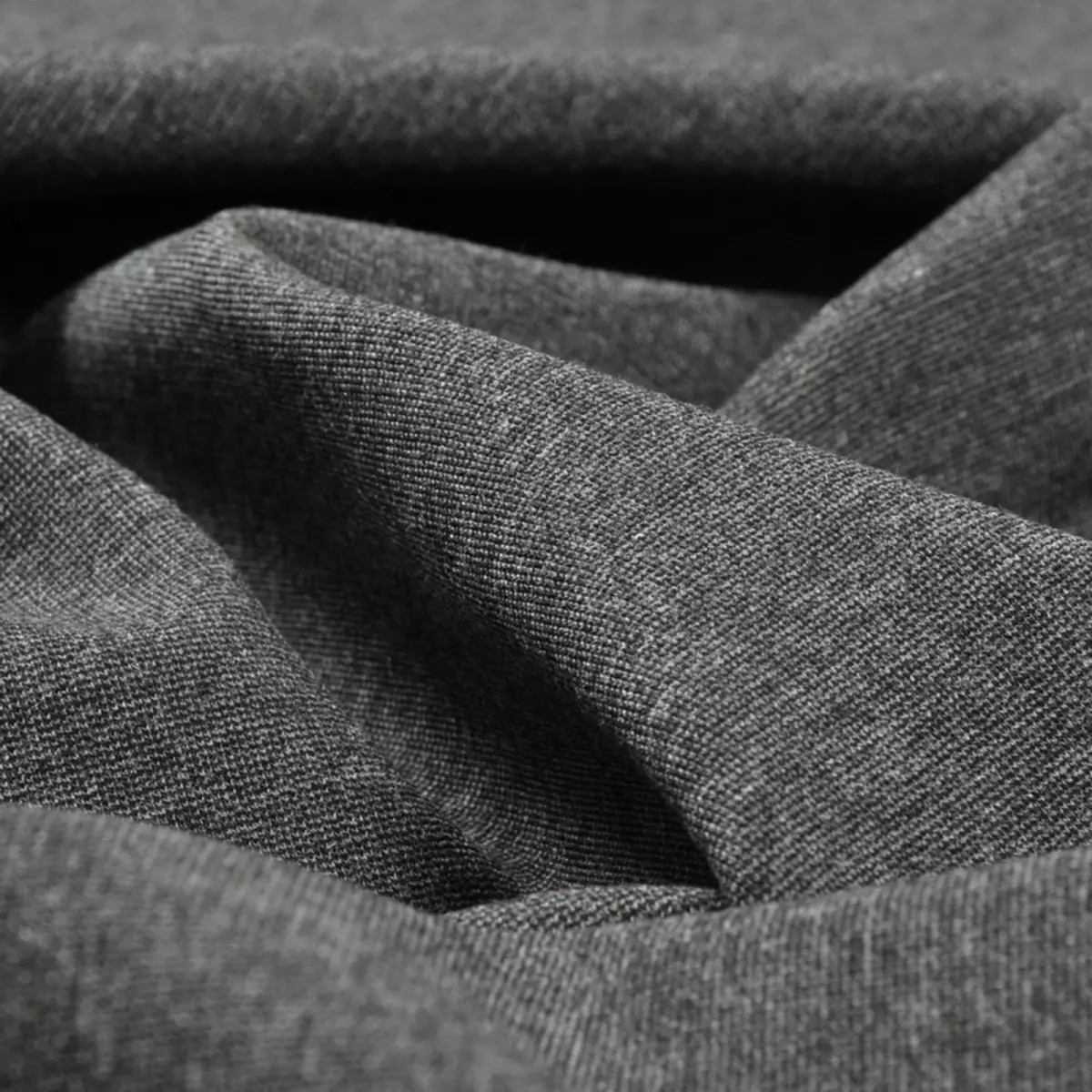 Jersey (62 foto): Seperti apa itu dan seperti apa materi? Komposisi dan deskripsi kain. Apa yang menjahit dari pakaian knit padat? 4025_4