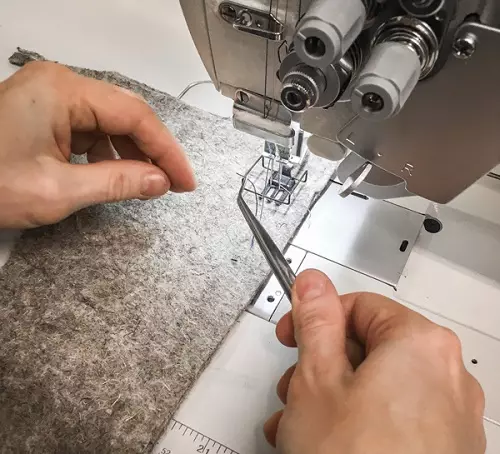 Nite dizajner za šivaće strojeve: Što je to? Kako uživati ​​u automatskom i ručnom Nicolover? 4052_17