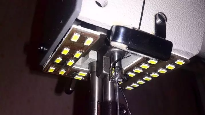 재봉틀 용 램프 : LED, 자석, 2 핀 및 기타 전구. 삽입하는 방법? 4055_11