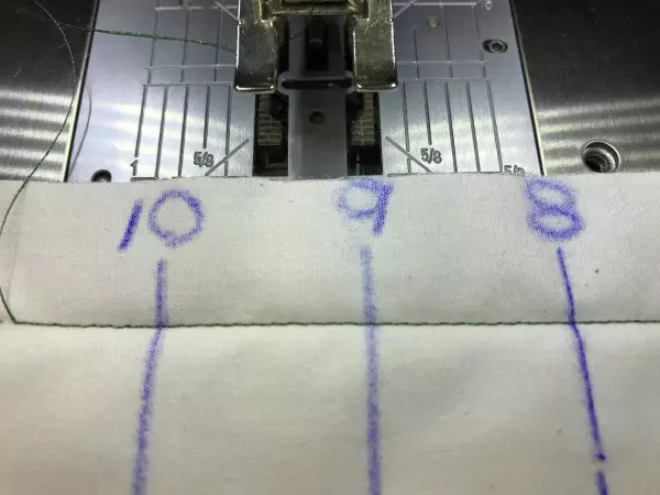 Spankdraden in de naaimachine: hoe de spanning van de onderdraad aan te passen? Hoe de bovenste draad in de machine in te stellen? 4058_7