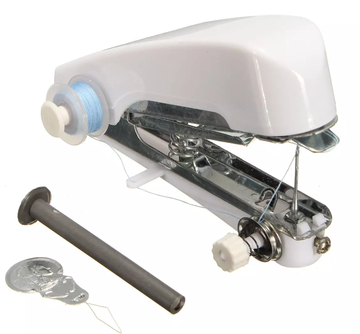 Šicí mini stroj: výběr malého přenosného ručního stroje. Jak používat a vyplnit vlákno? Instrukce a recenze 4062_14