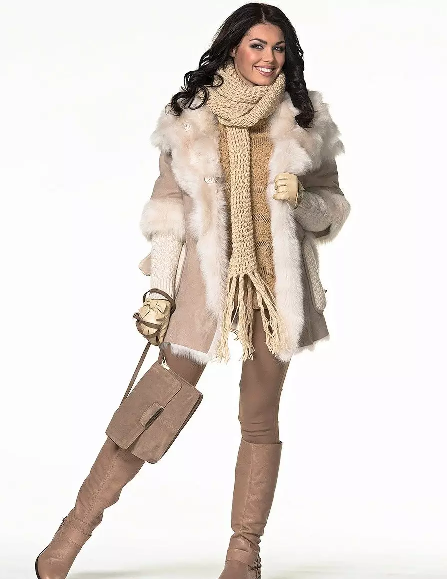 Жіноча коротка дублянка (91 фото): з чим носити коротку куртку-дублянку, тонка, чорна, з хутром, з овчини, модні моделі, коричнева