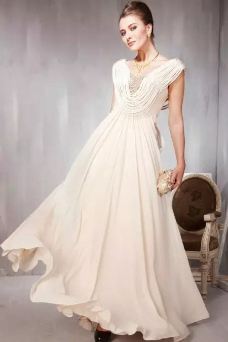 لباس عروسی بژ