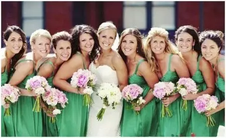 მწვანე bridesmaid კაბა