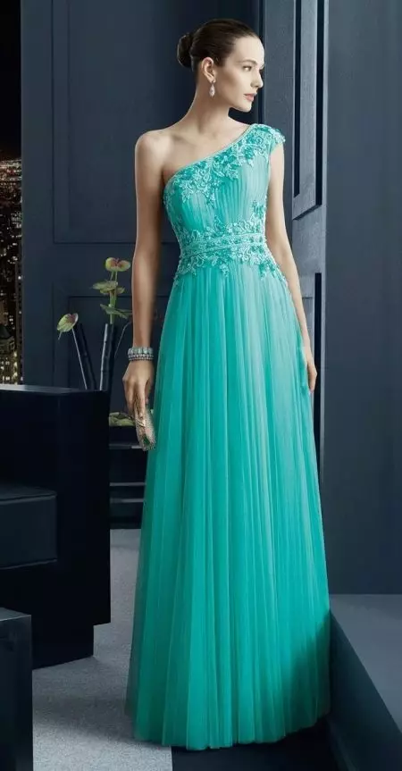 Pakaian turquoise petang dari Rosa Clara